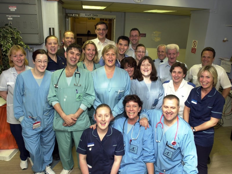 The final staff group at the old Lauriston Place site of Edinburgh Royal Infirmary in 2003 before it changed address to Little France