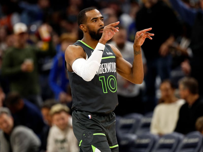 They've had a great season and could easily go all the way and have already booked their place in the semi finals with a 4-0 series win over Phoenix Suns.