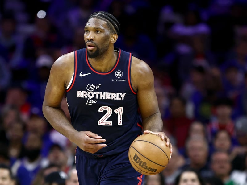 Part of the USA Basketball team that won the summer Olympics last year, Embiid has struggled for fitness this season, but is still one of an extremely highly-paid centre with a yearly salary of $51,415,938.