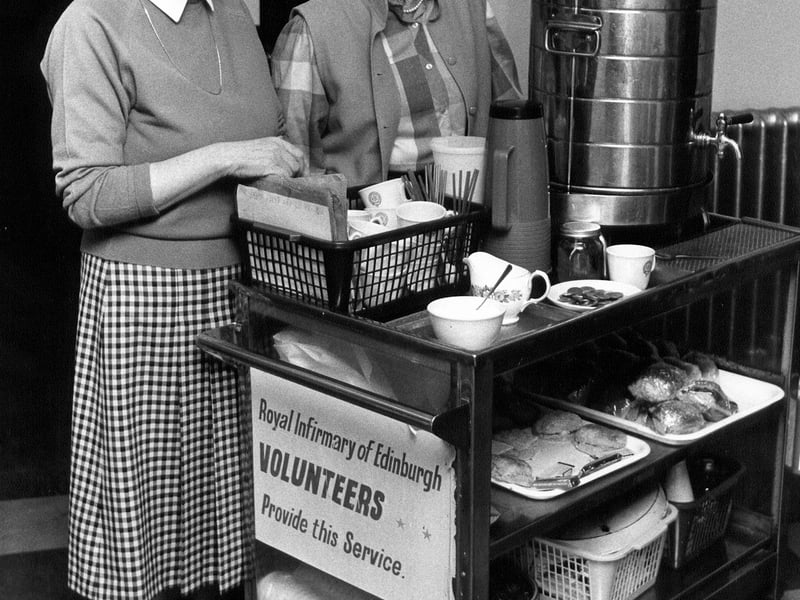 Volunteers serving at the refreshment trolley at Edinburgh Royal Infirmary, April 1986.