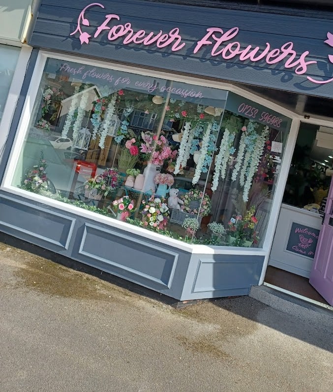 Forever Flowers, 82 Norbreck Rd, Blackpool, Thornton-Cleveleys FY5 1RP | "I can highly recommend Forever Flowers and do so to all my friends and family."