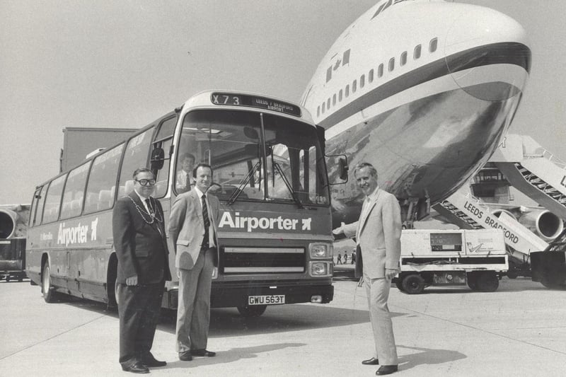 A new Airporter bus service was launched in June 1986 to link Leeds city centre with the airport.