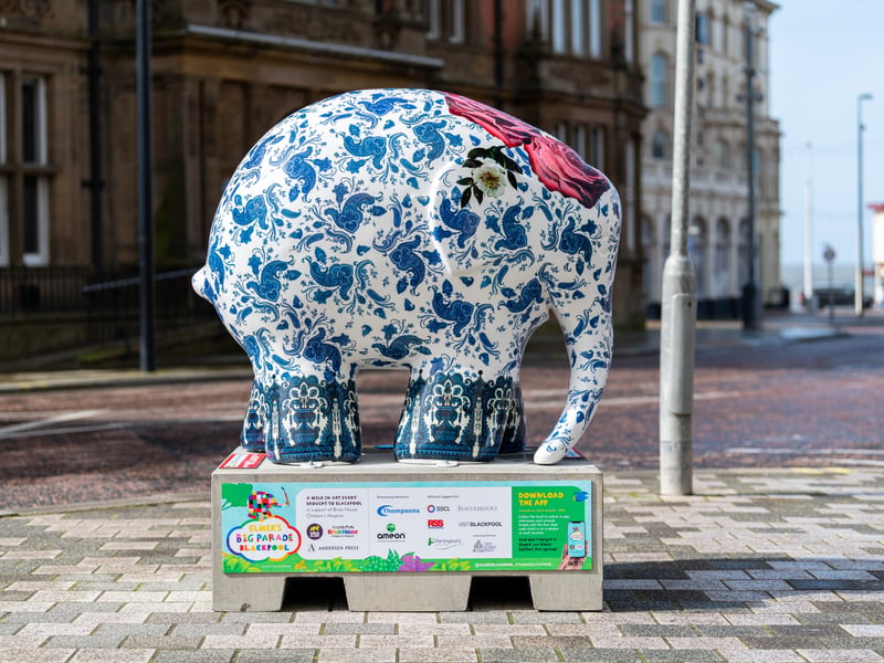 When Laurence Llewelyn-Bowen ‘herd’ about Elmer’s Big Parade Blackpool he jumped at the chance to be part of it and has produced this decorative piece inspired by his passion and flair for interior design and floral patterns.