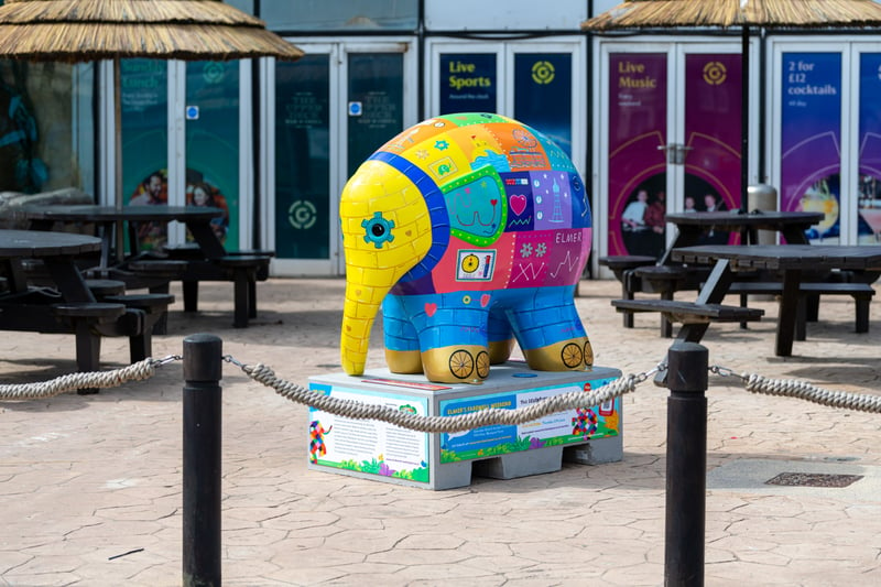 Made to look like a robot, this Elmer is covered in cogs, wheels and has a super shiny metallic overcoat.