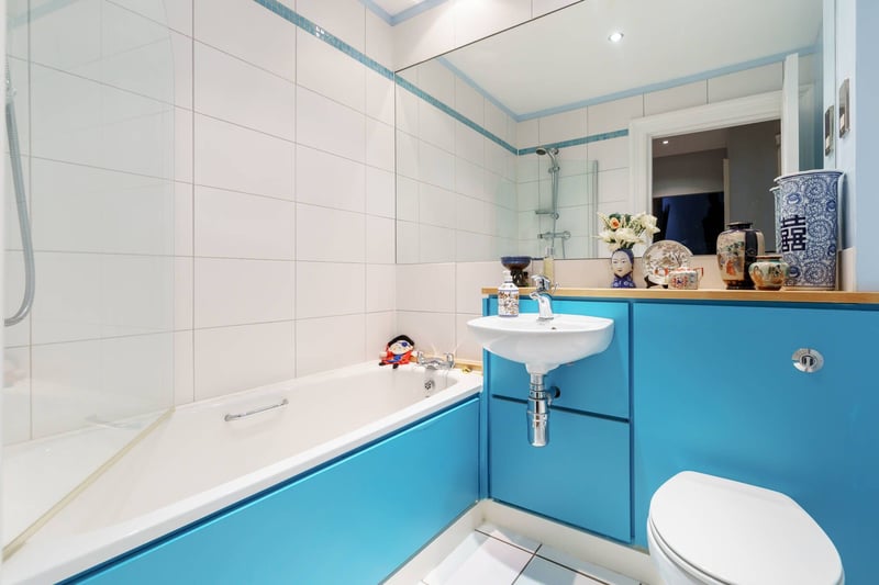 The Bruntsfield four-bedroom property's family bathroom, situated on the first floor.