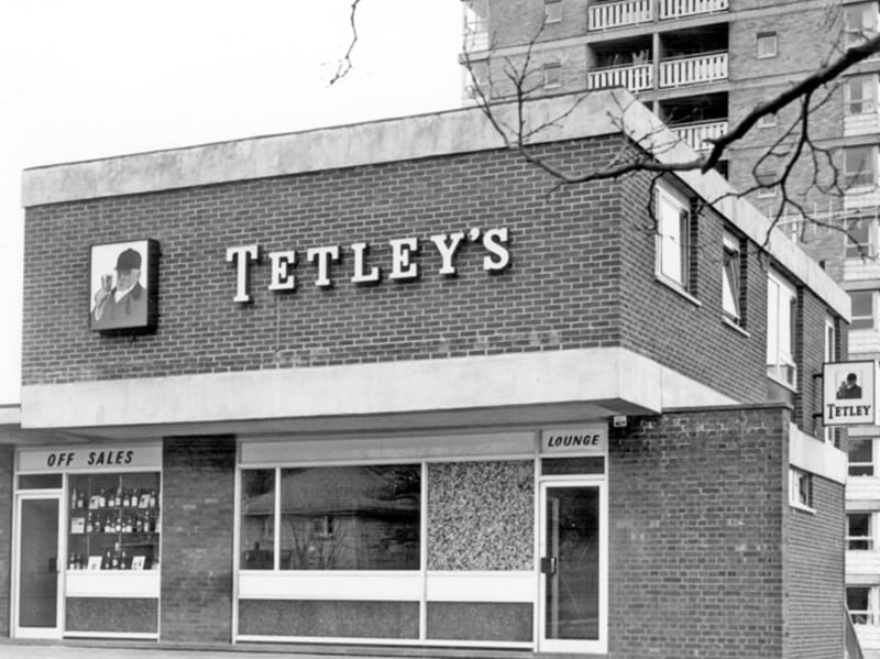 The Beeley Wood pub, on Middlewood Road, Sheffield, in April 1965