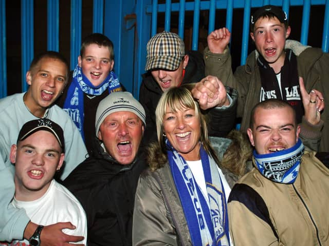 Owls fans camp out through the night for play-off final tickets