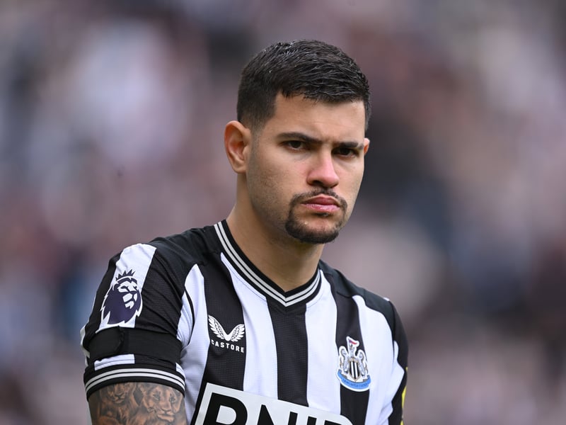 Tried to carry the ball forward and create things for Newcastle. Played a smart ball over the top for Alexander Isak but the forward wasn't able to get a shot away. A frustrating evening.