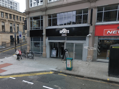 The Sports Cafe was a popular spot for students to head to in the early naughties as it served alcohol at bargain prices. It was converted into Campus until it’s closure in 2018.
