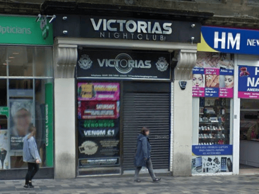 Victoria’s was a popular nightclub spot in Glasgow during the 1990s with it attracting a number of both Celtic and Rangers players until footballers were banned in 2008 by new owners. The building is no longer there after the nightclub went up in flames in 2018 along with other businesses.