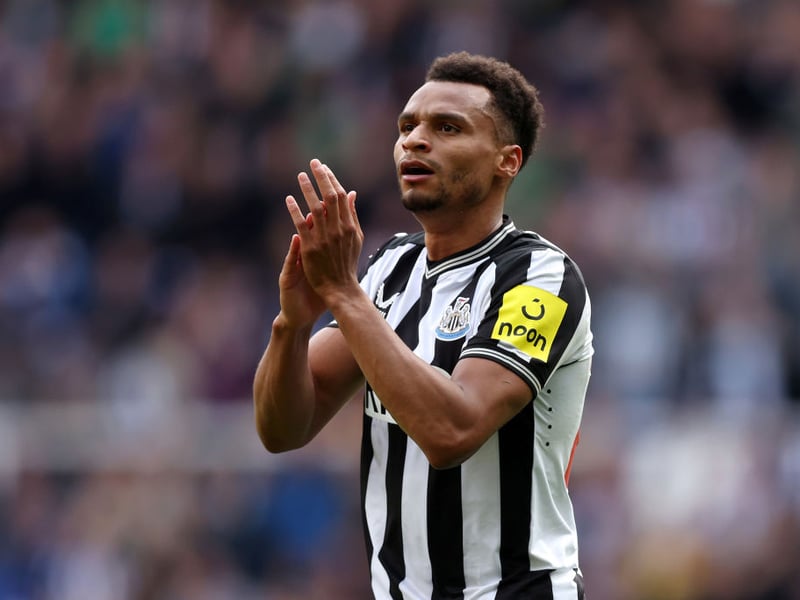 Keeps his place in the side in a right-back position. 