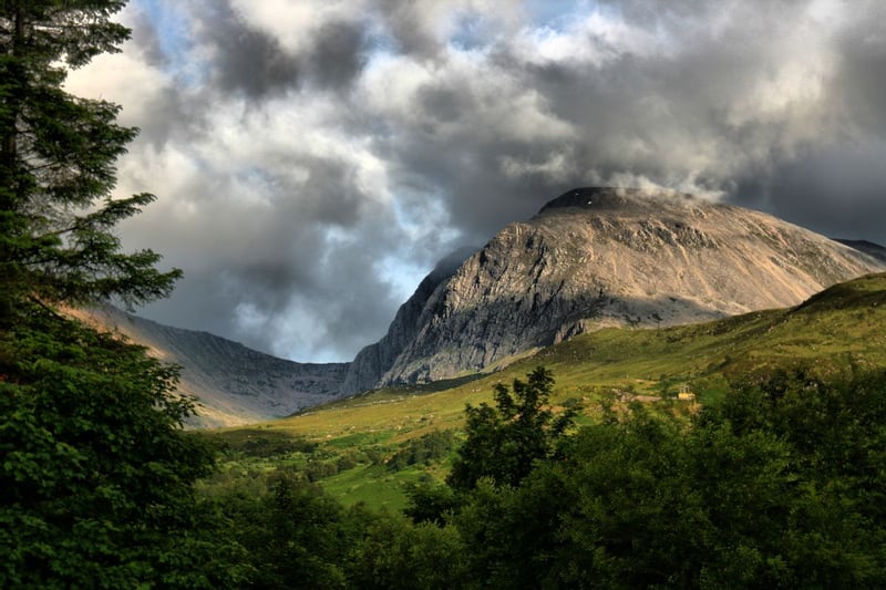 Following in seventh place is Scotland’s largest mountain, Ben Nevis, with a total of 276,055 posts featuring its hashtag. The legendary peak of Ben Nevis towers above glistening lochans and deep glacial valleys, with two main walking routes depending on your hiking experience. For those wanting to take the gondola, an adult day pass will cost £24.95. 