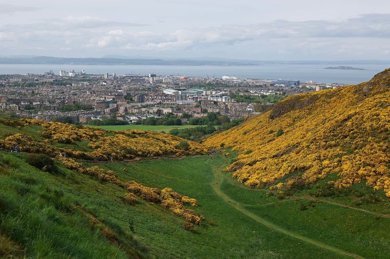Arthur’s Seat in Edinburgh takes the sixth spot, with 305,598 posts using its hashtag. As the highest point of Holyrood Park, Arthur’s Seat is an ancient volcano that sits 251 metres above sea level, giving a spectacular view of the city. Access is free for visitors and is open all year round. 