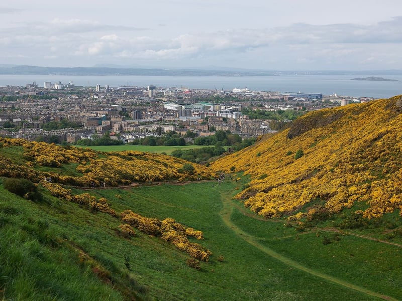 Arthur’s Seat in Edinburgh takes the sixth spot, with 305,598 posts using its hashtag. As the highest point of Holyrood Park, Arthur’s Seat is an ancient volcano that sits 251 metres above sea level, giving a spectacular view of the city. Access is free for visitors and is open all year round.