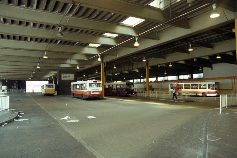 You all knew it as the 'pressy lights machine' or the pushy buttons.
It was the light-up map in the old bus station and an ideal meeting point.
Many of you stood there including Edel Moon Holyoak, Lynda Pringle, Debbie Hilton and Lisa Glover.