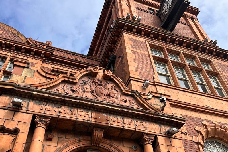 Dating back to the early 1900s, the Galen Buildings are a fine example of red brick architecture from the turn of the last century when they were used as a technical college. In more recent decades, the buildings have housed bars and nightclubs.