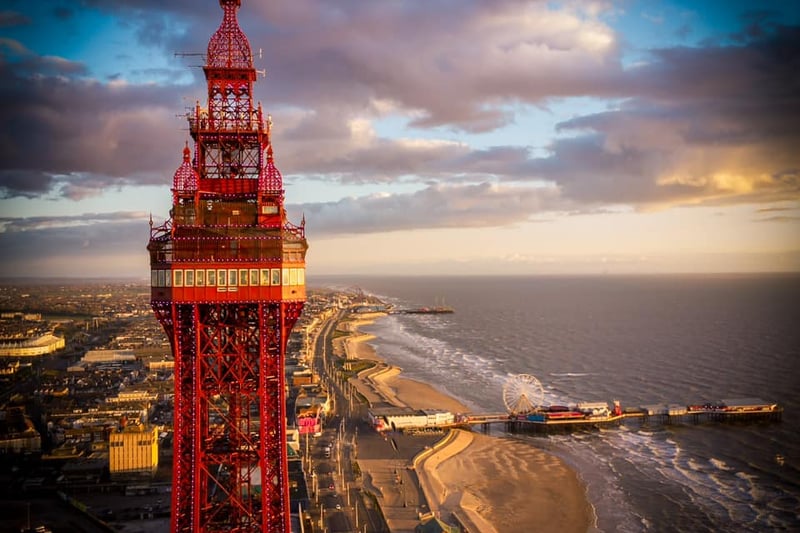 An awesome picture of Blackpool Tower.