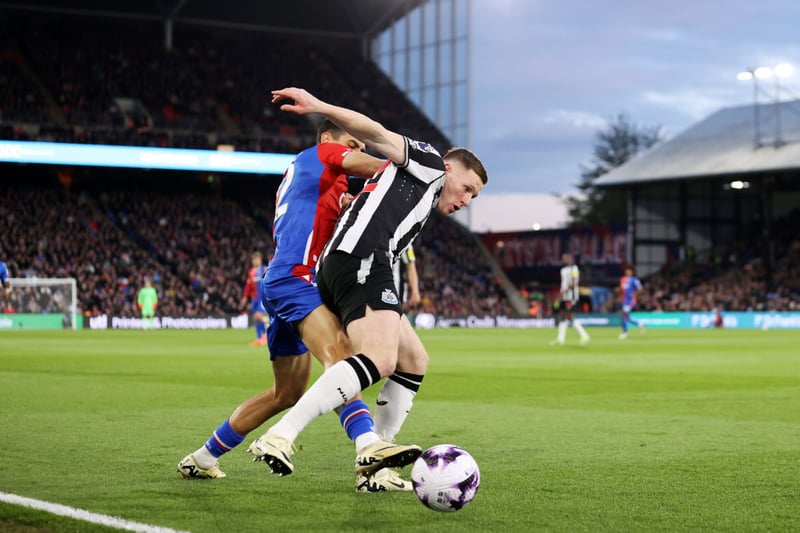 Had a couple of clumsy moments in possession but got into some good areas and put two dangerous balls in from the right. A tame header was Newcastle's first shot on target after 86 minutes. Booked. 