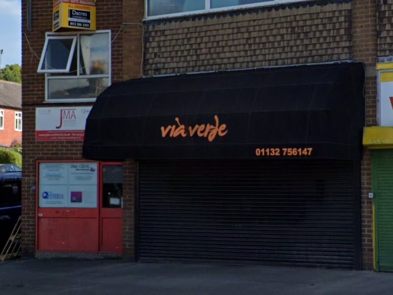 A charming, family-run Italian that feels like a hidden treasure. Locals describe the pizza as 'the best in the UK,' with the Ferrati pizza receiving special mention for its authentic wood-fired taste. 🍴 58 Green Road, Leeds, LS6 4JP