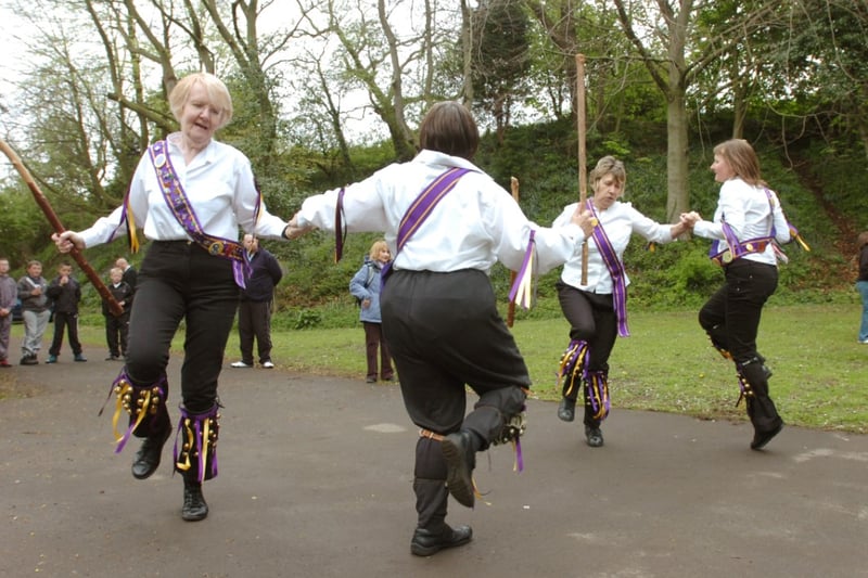 The Kern Morris Dancers put on a great display at the May Day celebrations in Dalton-le-Dale in May 2009.