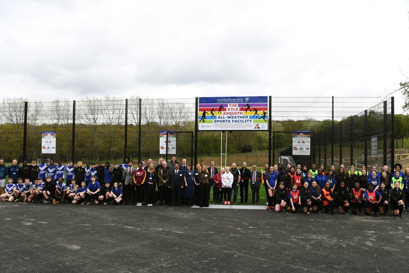 The new pitch (suitable for football and rugby) and triple tennis court/netball court will play a vital role
in the outdoor sport provision for Cockburn School.
