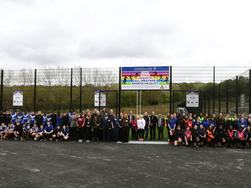 The new pitch (suitable for football and rugby) and triple tennis court/netball court will play a vital role
in the outdoor sport provision for Cockburn School.