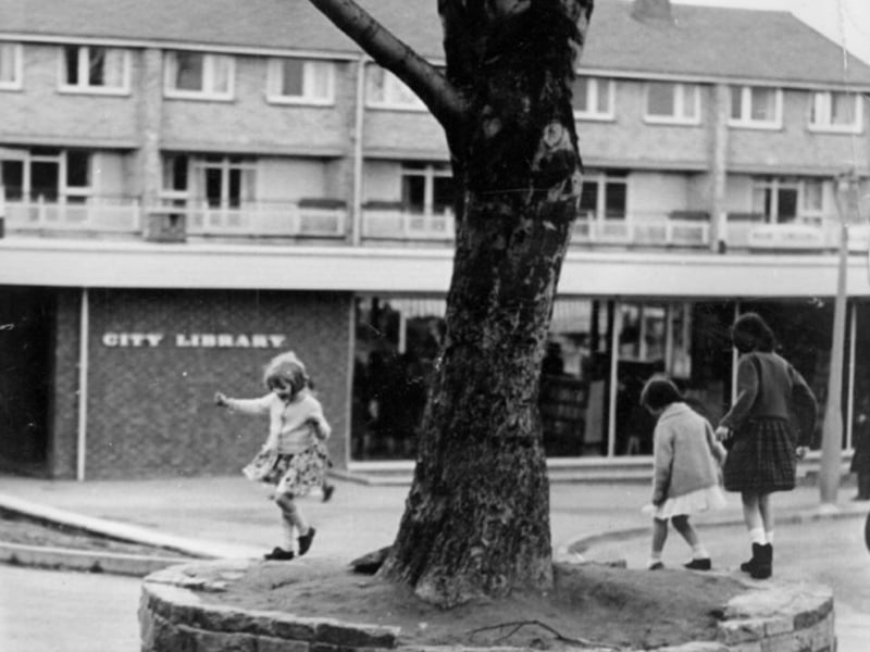 Children playing outside Hemswoth Branch Library, on Blackstock Road, Sheffield, in the 1960s