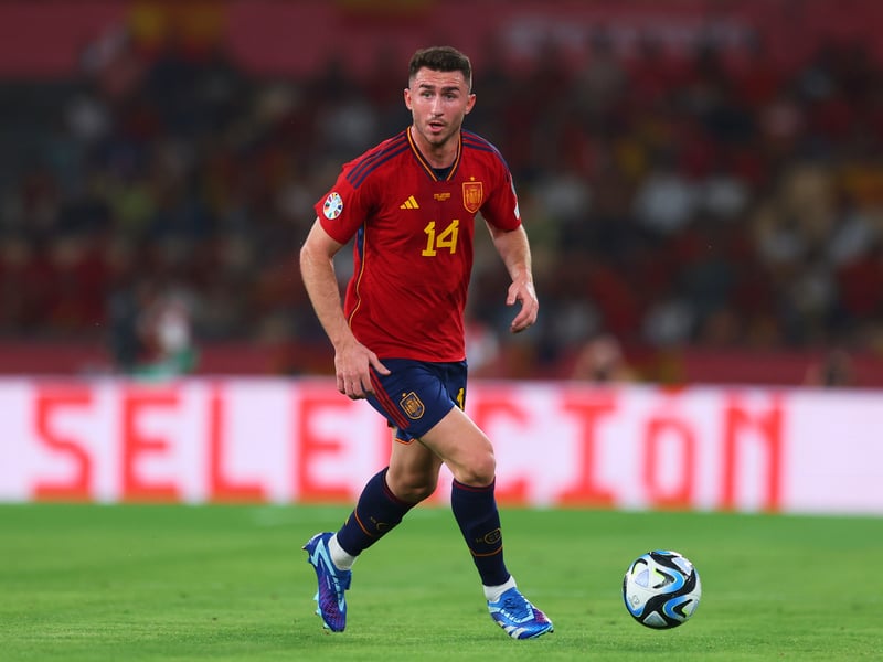Another Euros winner, the Spanish centre-back had an excellent tournament with an average rating of 7.35. He tallied a 92.7% passing success rate, won 65.4% of his duals and made 13 recoveries.