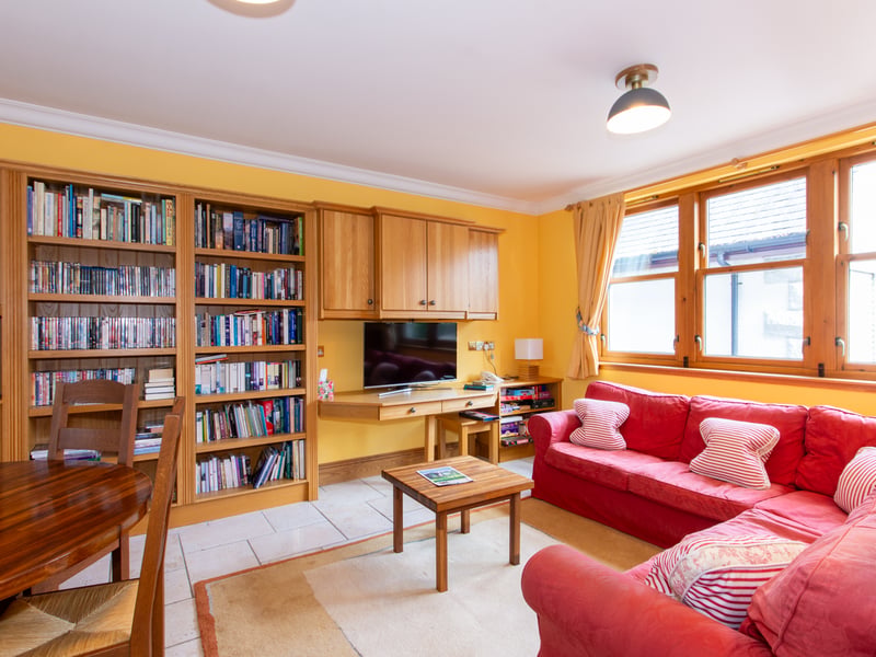 Where is it? Nestled in the heart of the picturesque Nethy Bridge, just minutes away from the beautiful Balnagowan Woods and enveloped by the scenic glory of the Cairngorms National Park.