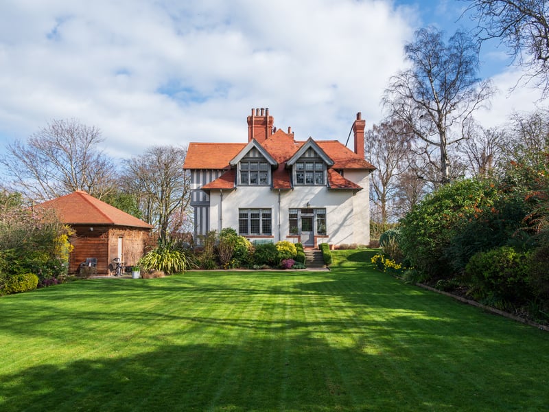 Cheylesmore is priced at offers over £1.45m.
Contact Savills for more information on 0131-247 3738.