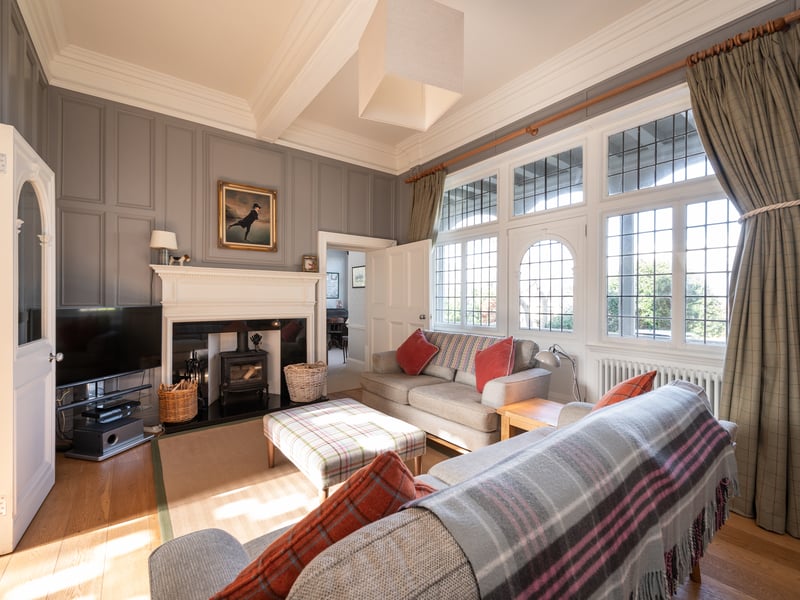 The B-listed six-bedroom Arts and Crafts house dates back to 1899 when it was designed by renowned Edinburgh architect George Washington Browne.
His most notable works include Edinburgh Central Library and the Capital’s grand landmark hotel, The Caledonian, at the west end of Princes Street.
