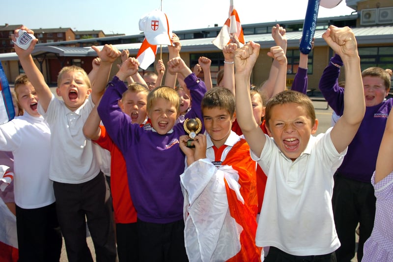Boundary Primary School pupils (Blackpool) cheering on England for their first game