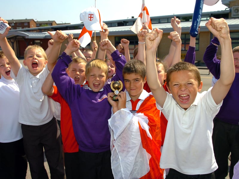 Boundary Primary School pupils (Blackpool) cheering on England for their first game