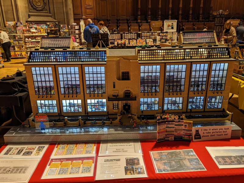 An impressive model with working lights.