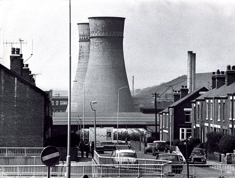 The Tinsley cooling towers in December 1979