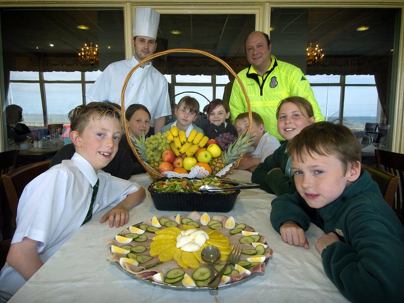 PC Colin Howorth invited eight pupils from Norbreck Primary School for a talk on road safety at the Norbreck Castle Hotel, with a healthy lunch thrown in as part of the Healthy Blackpool campaign.
The kids prepare to tuck in, watched by chef Rob Waddle and PC Howorth