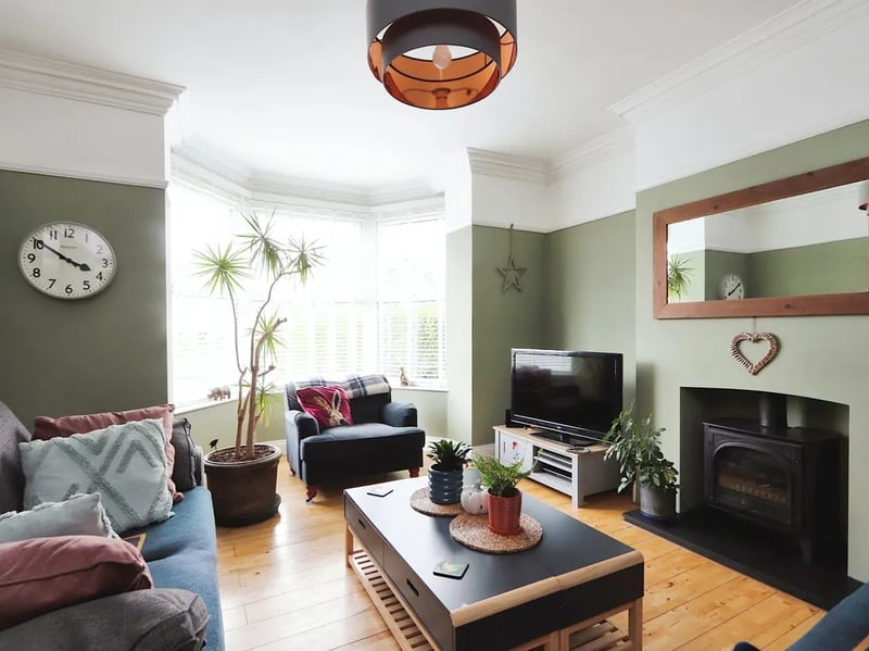 This big, bright lounge is found right at the front, facing out onto the street.