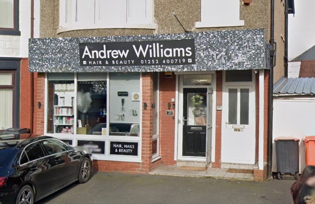 St Anne's Road, Blackpool, FY4 2AN | 5 out of 5 (200 Google reviews) | "Andrew did my hair exactly as I wanted with lots of advice. My appointment was not rushed and there was a lovely friendly atmosphere."