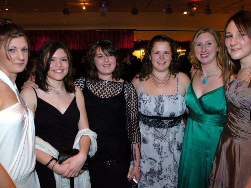 Samantha Rowett, Shona Brown, Dalie Johnson, Alison Fearn, Sarah Salisbury and Natalie Wood at the Tapton School 6th Form Prom at Baldwins Omega in May 2006