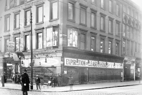 The University Bar on Argyle Street in 1924