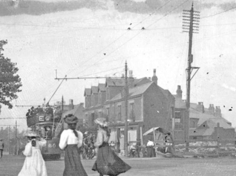Hunter's Bar, Ecclesall Road, in 1905, prior to construction of buildings at the junction with Sharrow Vale Road/Junction Road
