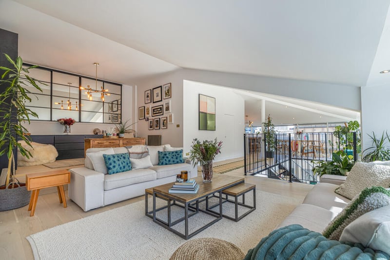 For Sale: Bespoke three bedroom penthouse in Merchant City with private ... - Gourmet Penthouse Apartments For Sale Near My City