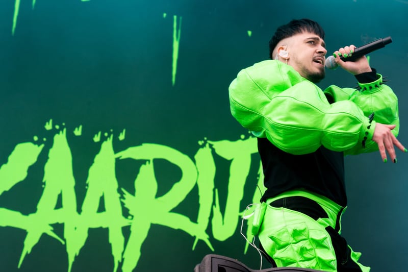 OMG, if you like neon green then you would have loved  Käärijä's Eurovision outfit, but I was most certainly not a fan