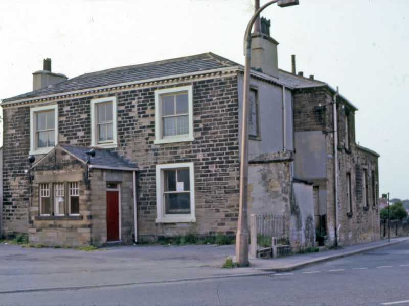 The former King's Arms public house at Gildersome Crossroads, with Street Lane to the right, taken in June 1968 just prior to its demolition. The crossroads were due to be reconstructed at the time to facilitate the building of the M62 motorway in the area.