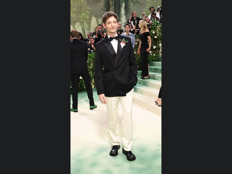 Mike Faist attends The 2024 Met Gala Celebrating "Sleeping Beauties: Reawakening Fashion".