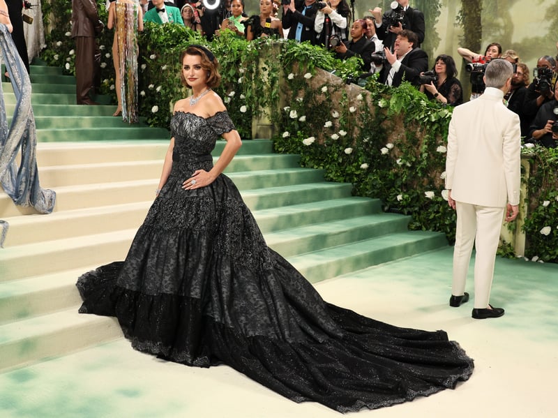 Penelope Cruz attends The 2024 Met Gala Celebrating "Sleeping Beauties: Reawakening Fashion".