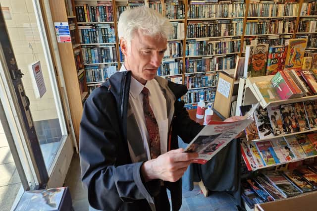 Reported David Kessen checks out the books. Photo: David Kessen, National World