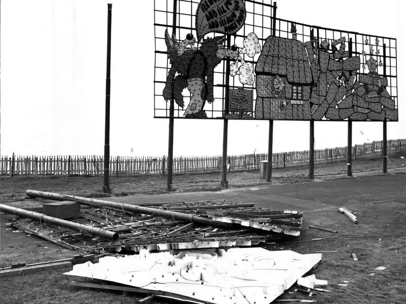 Storm damage to Blackpool Illuminations in 1988