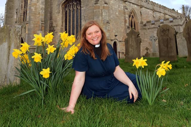 The Church of England vicar Kate Bottley rose to fame by appearing on the Channel 4 show Gogglebox. She has since appeared on a number of other TV shows and presents Good Morning Sunday, on BBC Radio 2, with Jason Mohammad. Kate grew up in Sheffield and was head girl at Myers Grove School, before attending sixth form at Tapton School.