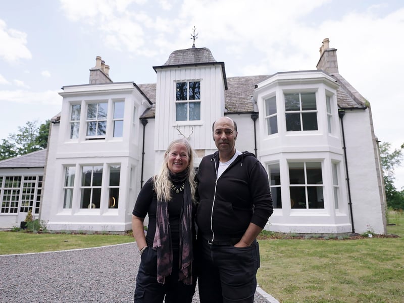 Dating back to the 18th Century, Earth House near Aviemore is home to Salem and Dianne.
